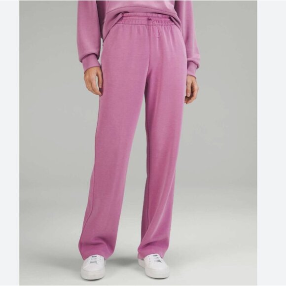 Lululemon Softstreme High-Rise Straight Leg Pant Purple Size 6 - Picture 1 of 6